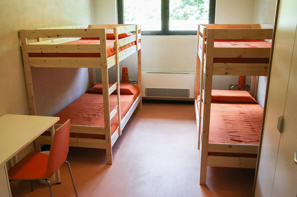 Oasi Hostel Merone Bilik gambar