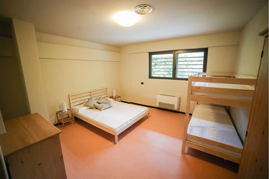 Oasi Hostel Merone Bilik gambar